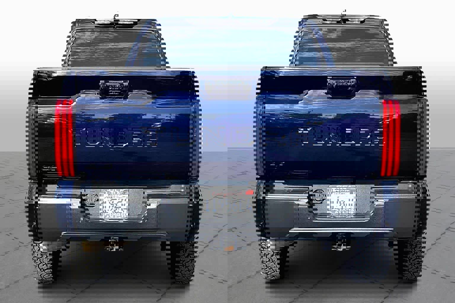 Used 2025 Toyota Tundra Limited image 4
