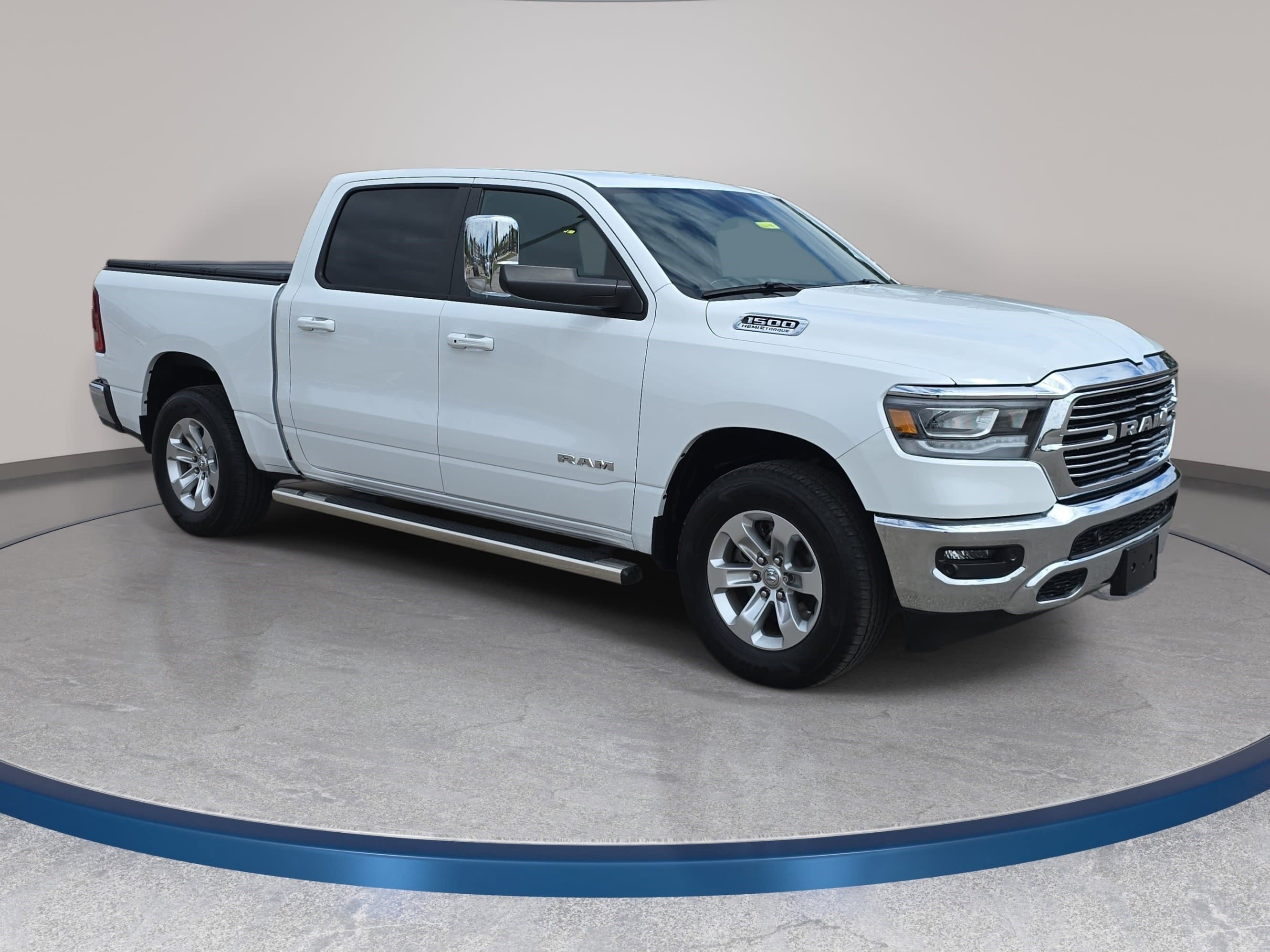 Used 2024 RAM 1500 Laramie image 3