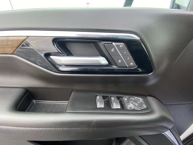 Certified 2025 Chevrolet Tahoe High Country image 13