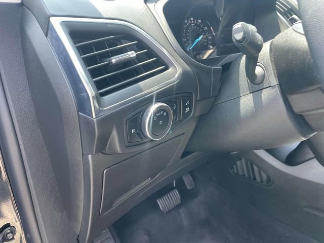 Used 2024 Ford Edge Titanium AWD/4WD image 22