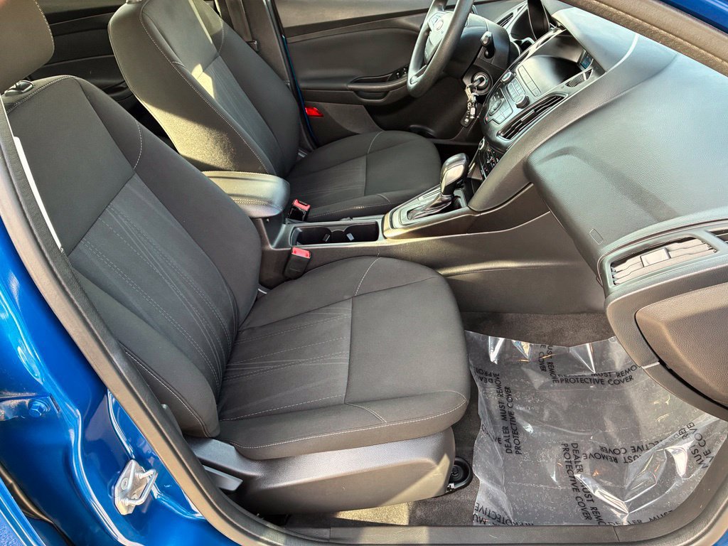 Used 2018 Ford Focus SE FWD image 28