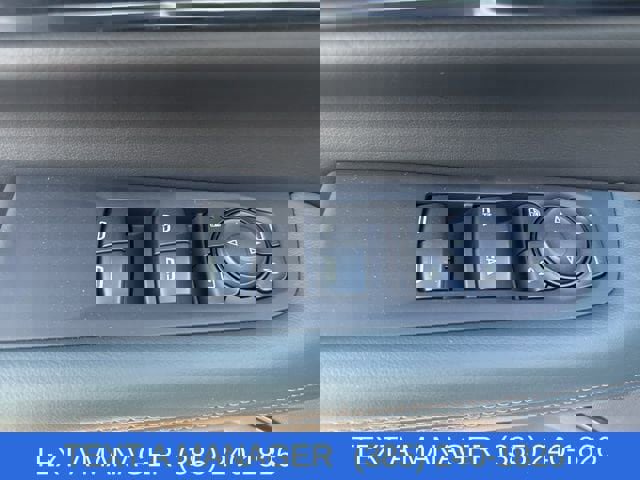 Used 2025 GMC Yukon AT4 w/ AT4 Premium Plus Package image 20