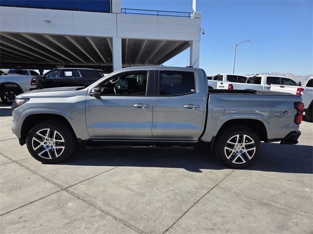 Used 2023 Chevrolet Colorado Z71 w/ Z71 Convenience Package 2 image 3