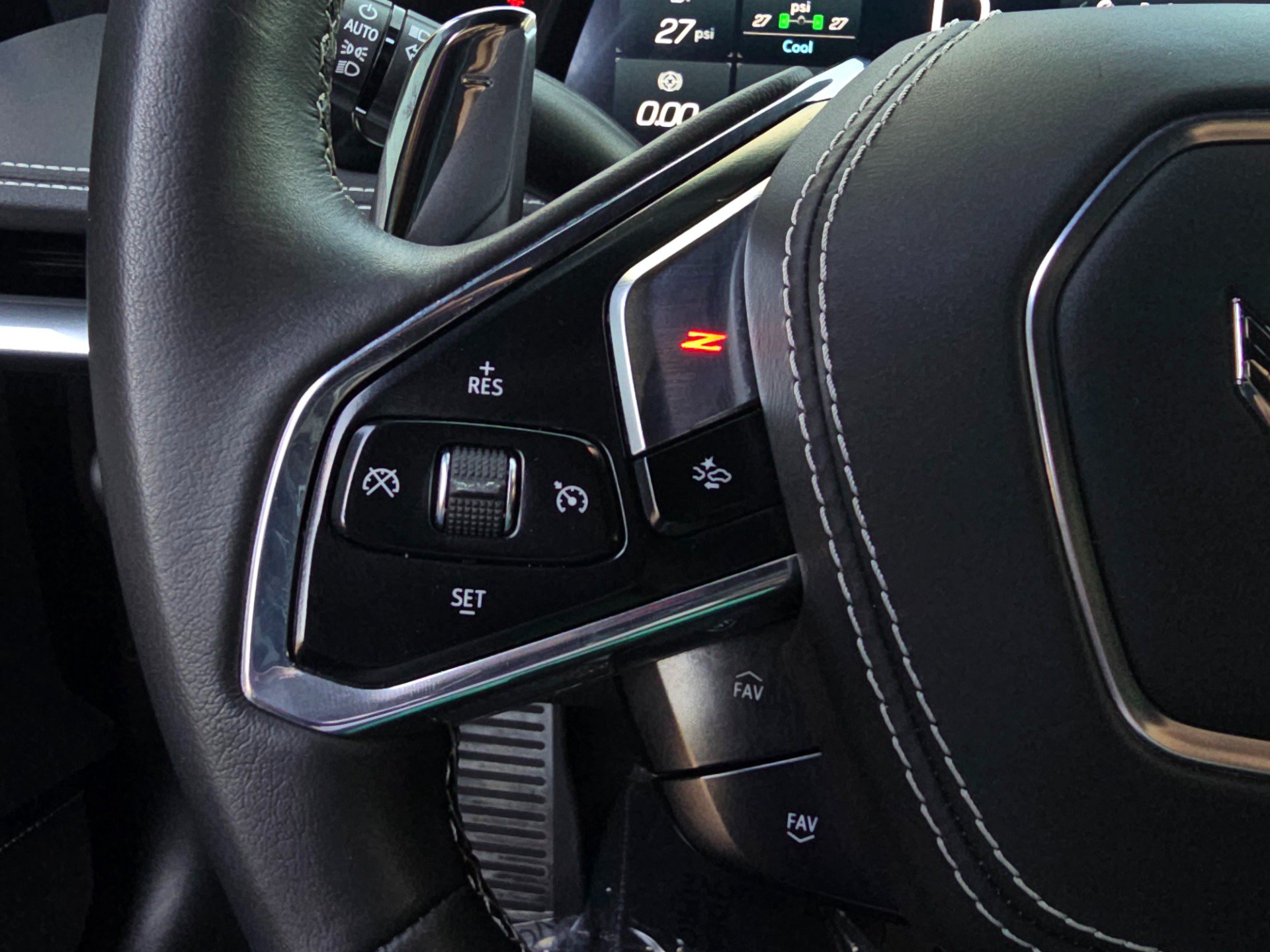 Used 2025 Chevrolet Corvette Z06 RWD image 24