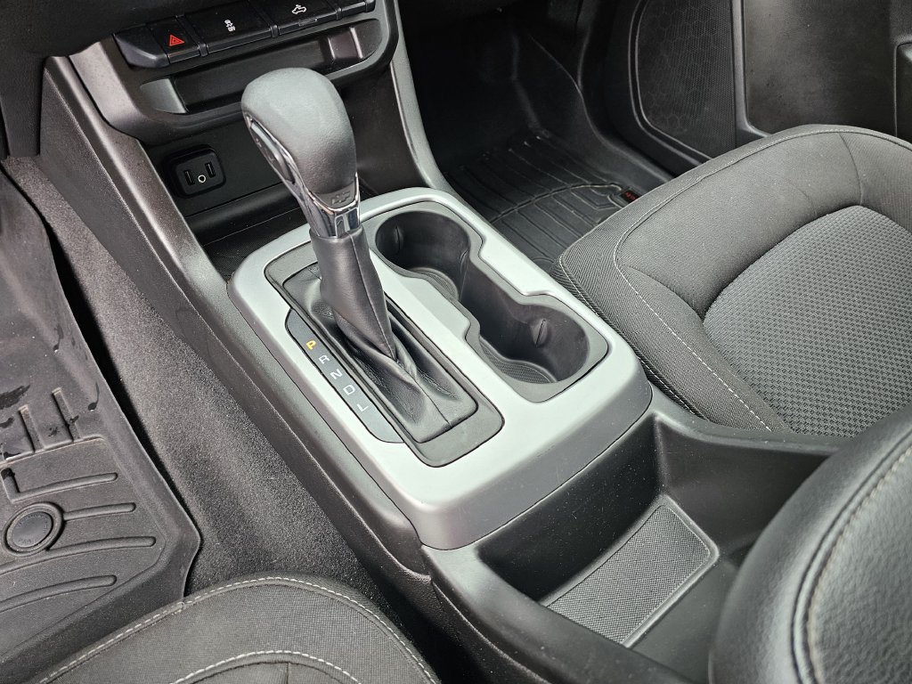 Used 2022 Chevrolet Colorado LT RWD image 20