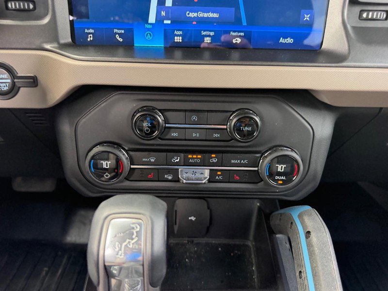 Used 2024 Ford Bronco Wildtrak image 15