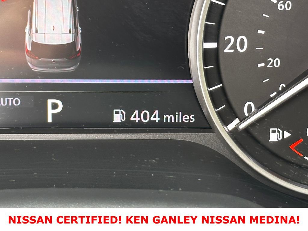 Certified 2026 Nissan Rogue SV AWD/4WD image 32