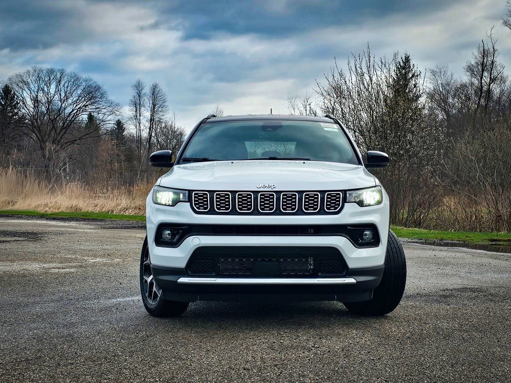 New 2026 Jeep Compass Limited image 9