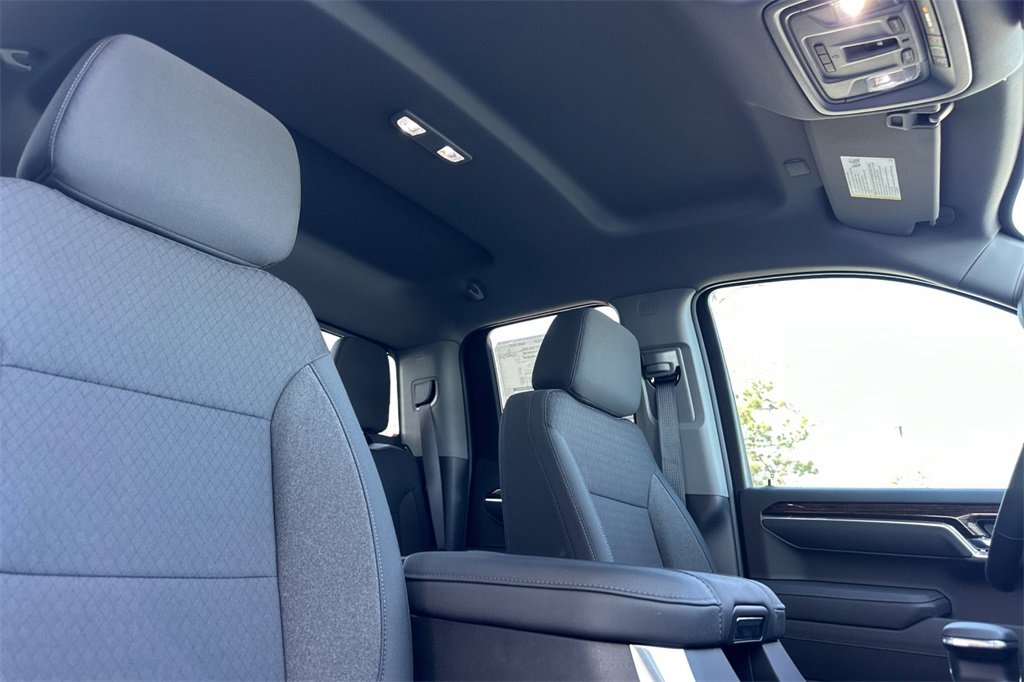 New 2025 GMC Sierra 1500 Elevation w/ Preferred Package image 14