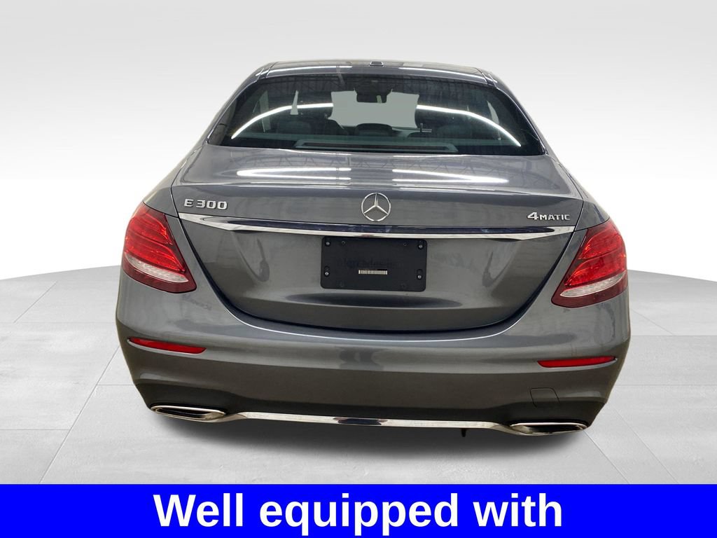 Used 2019 Mercedes-Benz E 300 4MATIC image 3