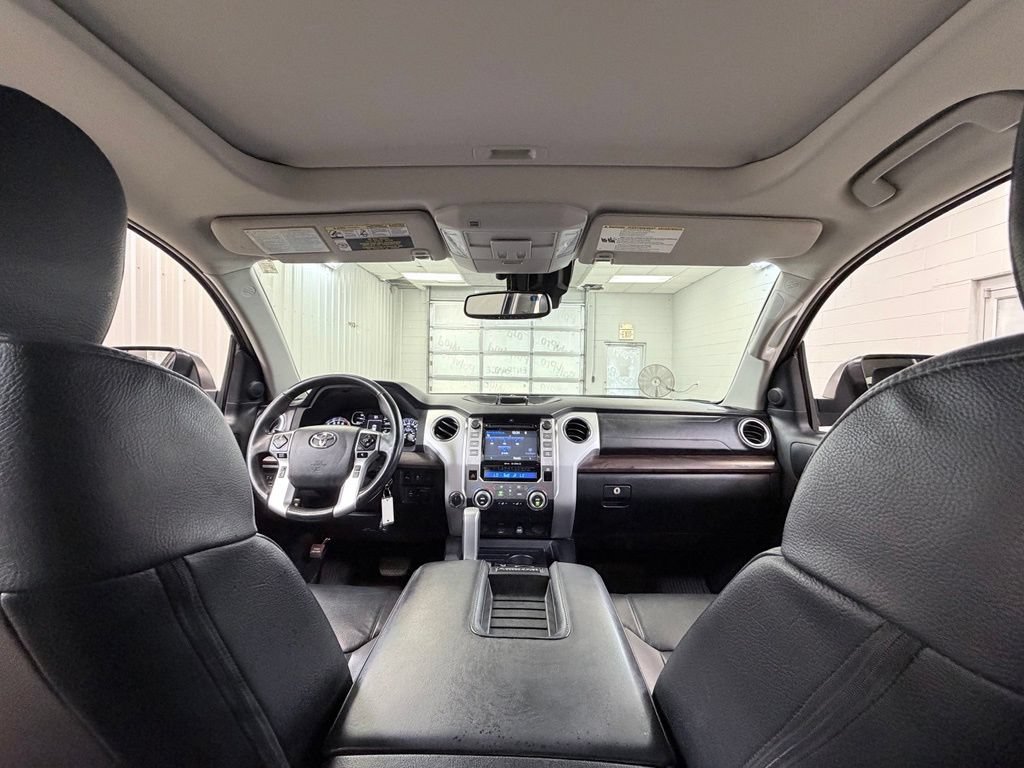 Used 2018 Toyota Tundra Limited w/ Limited Premium Package AWD/4WD image 29