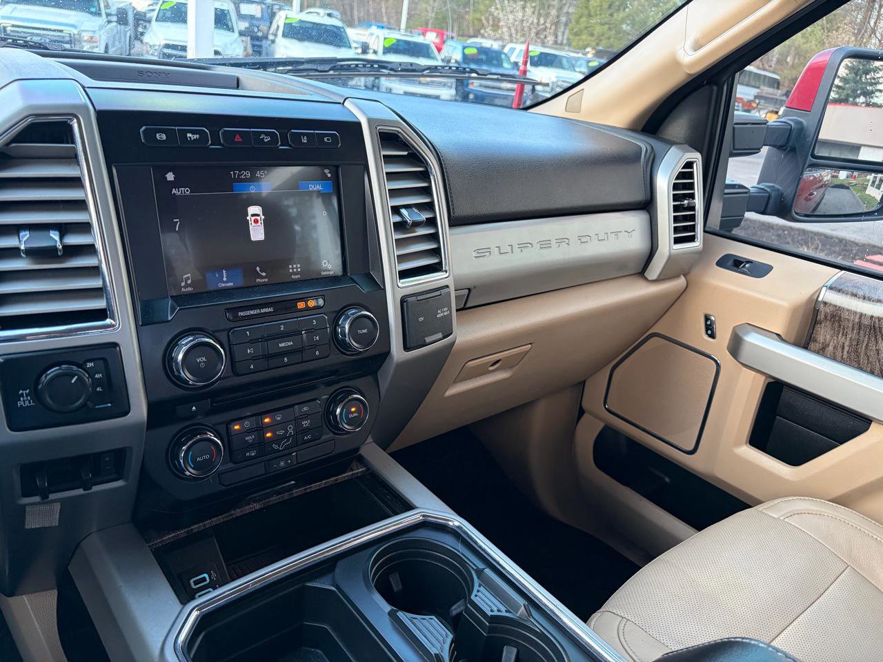 Used 2017 Ford F250 Lariat w/ Tow Technology Bundle AWD/4WD image 35