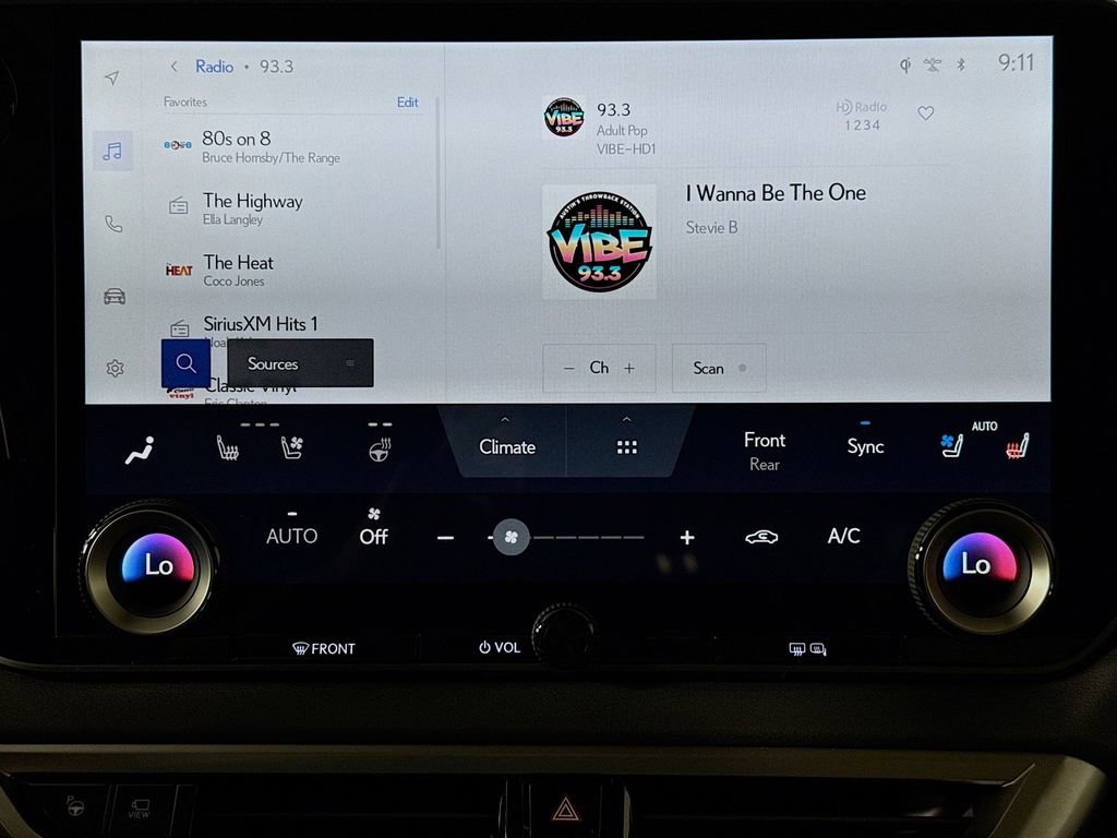 New 2026 Lexus RX 350h AWD/4WD image 11