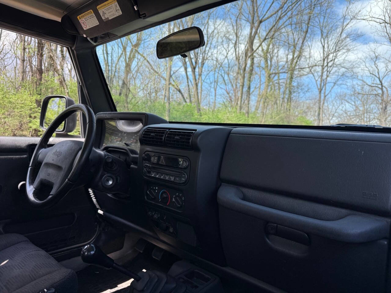 Used 2003 Jeep Wrangler SE image 41