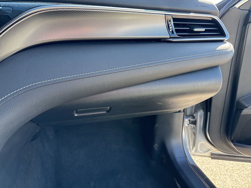 Used 2023 Toyota Camry XSE image 17