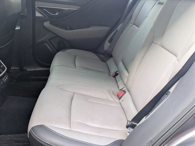 Used 2022 Subaru Outback Limited w/ Popular Package #2 image 16