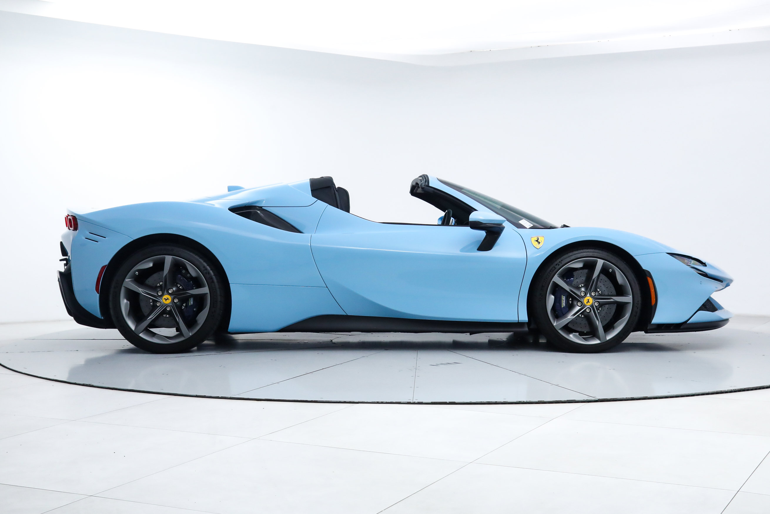 Certified 2023 Ferrari SF90 Spider AWD/4WD image 10