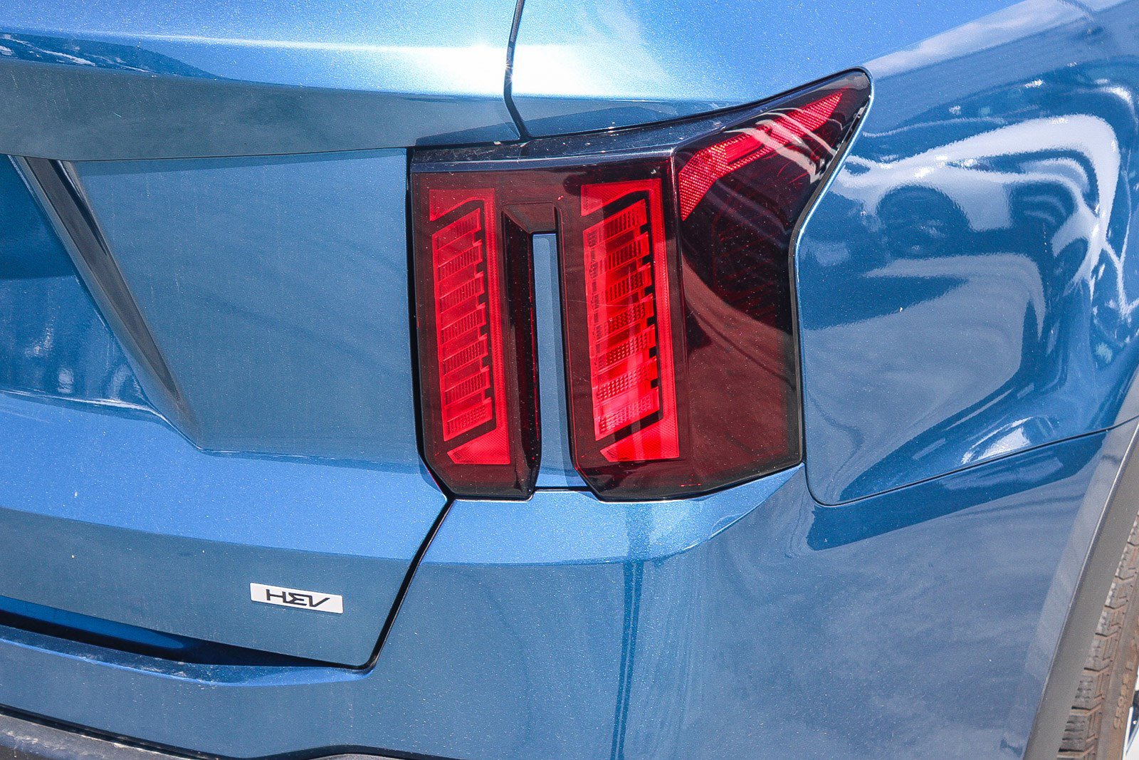 Used 2025 Kia Sorento EX image 15