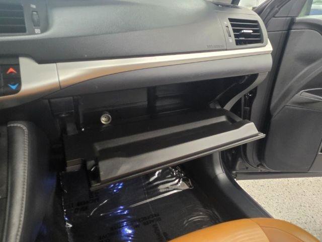 Used 2013 Lexus CT 200h w/ Seat Comfort Pkg FWD image 27