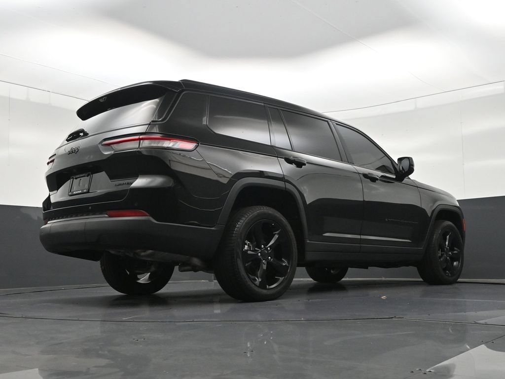 Used 2025 Jeep Grand Cherokee L Limited w/ Luxury Tech Group II RWD image 28