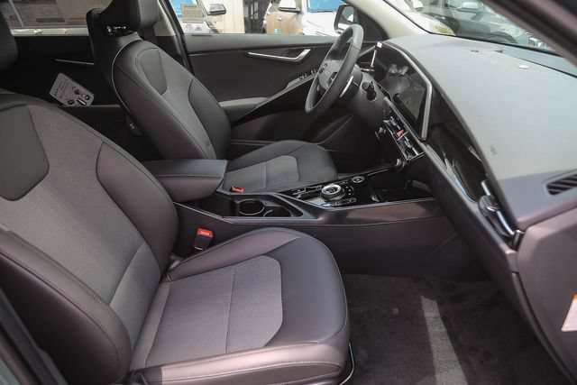 New 2026 Kia Niro Wind FWD image 9