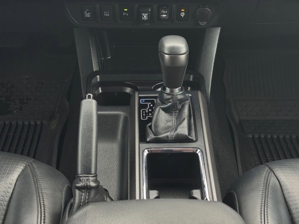 Used 2019 Toyota Tacoma TRD Sport image 17