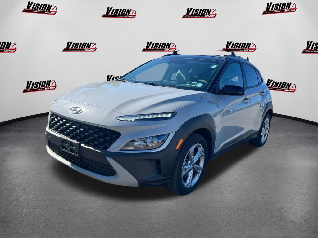 Used 2023 Hyundai Kona SEL AWD/4WD image 1