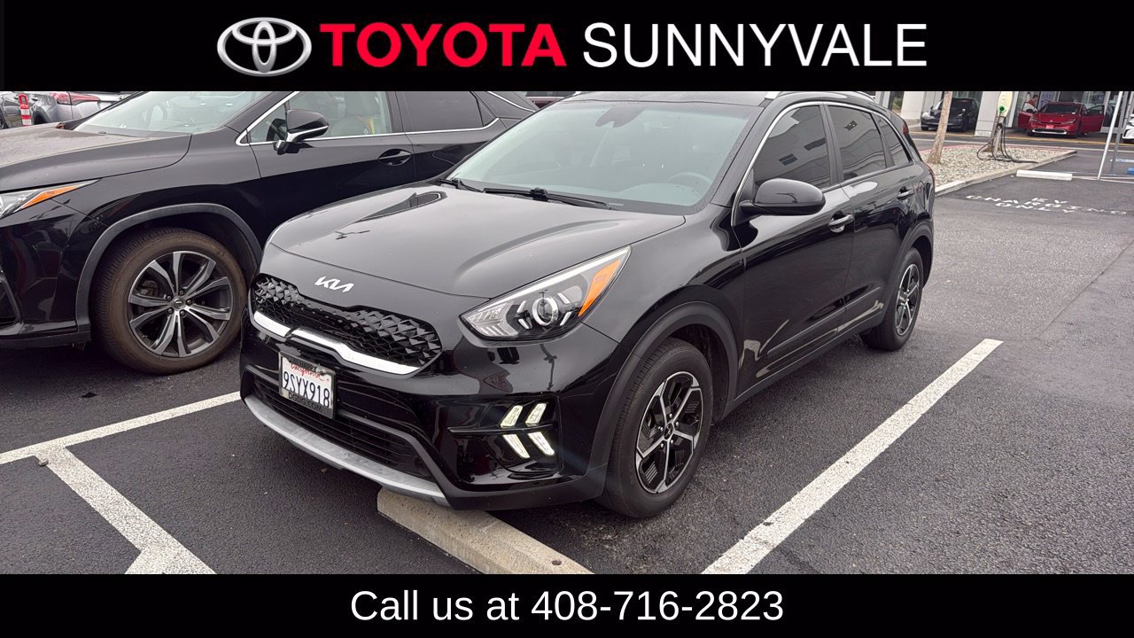 Used 2022 Kia Niro LXS w/ Digital Cluster Package