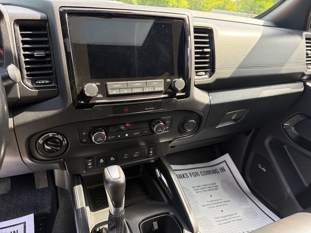Used 2022 Nissan Frontier PRO-4X w/ Pro-4X Premium Package AWD/4WD image 18