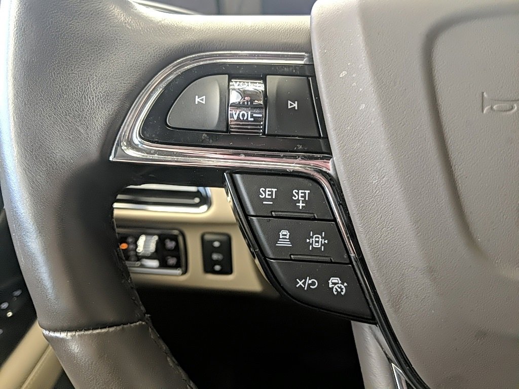 Certified 2024 Lincoln Navigator Premiere image 20