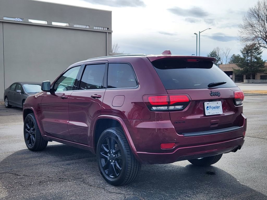 Used 2021 Jeep Grand Cherokee Laredo X image 5