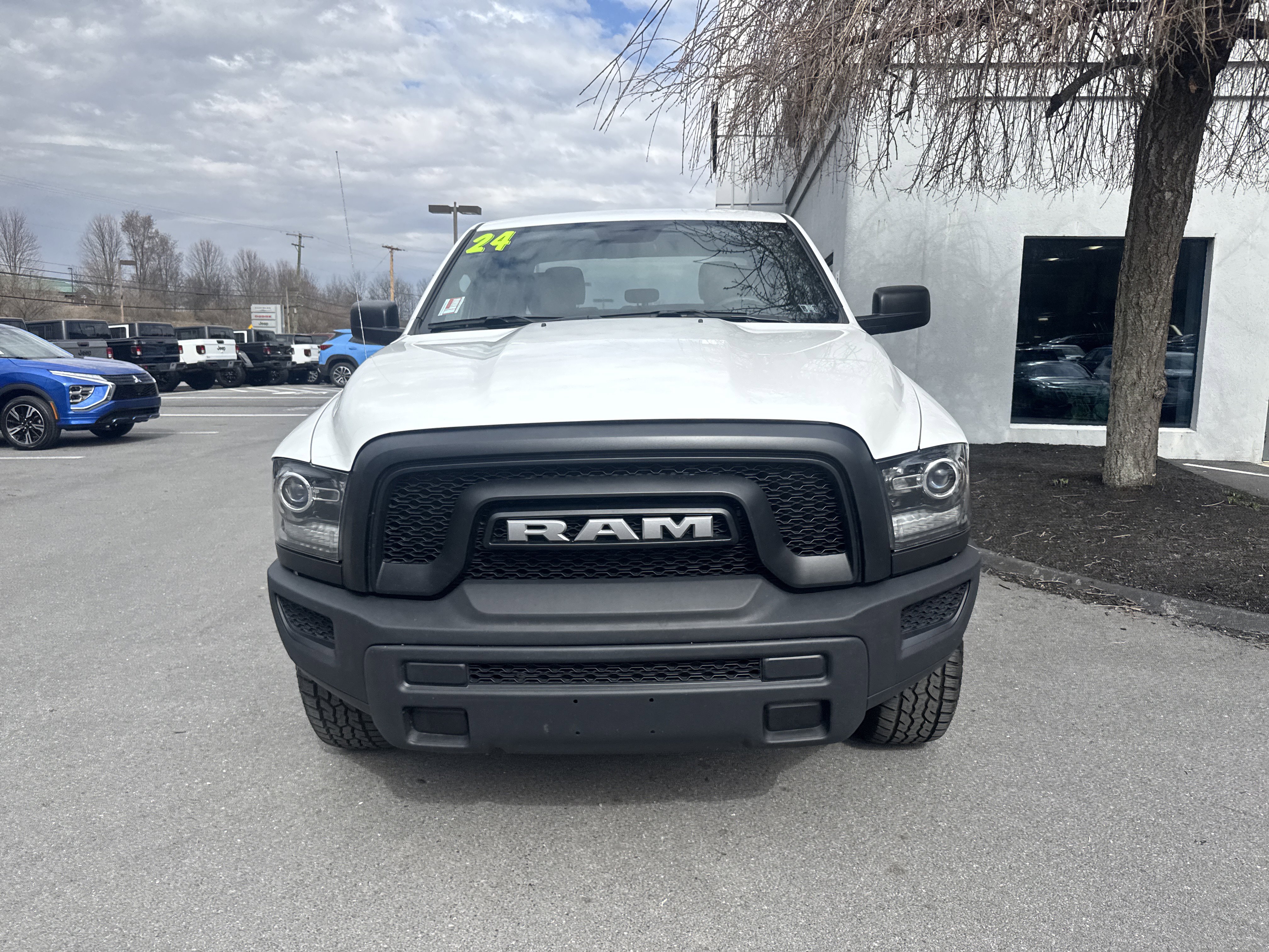Used 2024 RAM 1500 Classic Warlock image 9