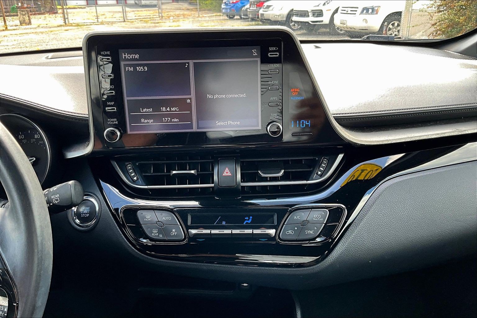 Used 2019 Toyota C-HR XLE FWD image 11