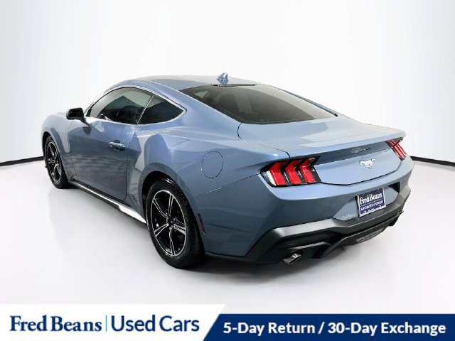 Used 2024 Ford Mustang Coupe RWD image 8