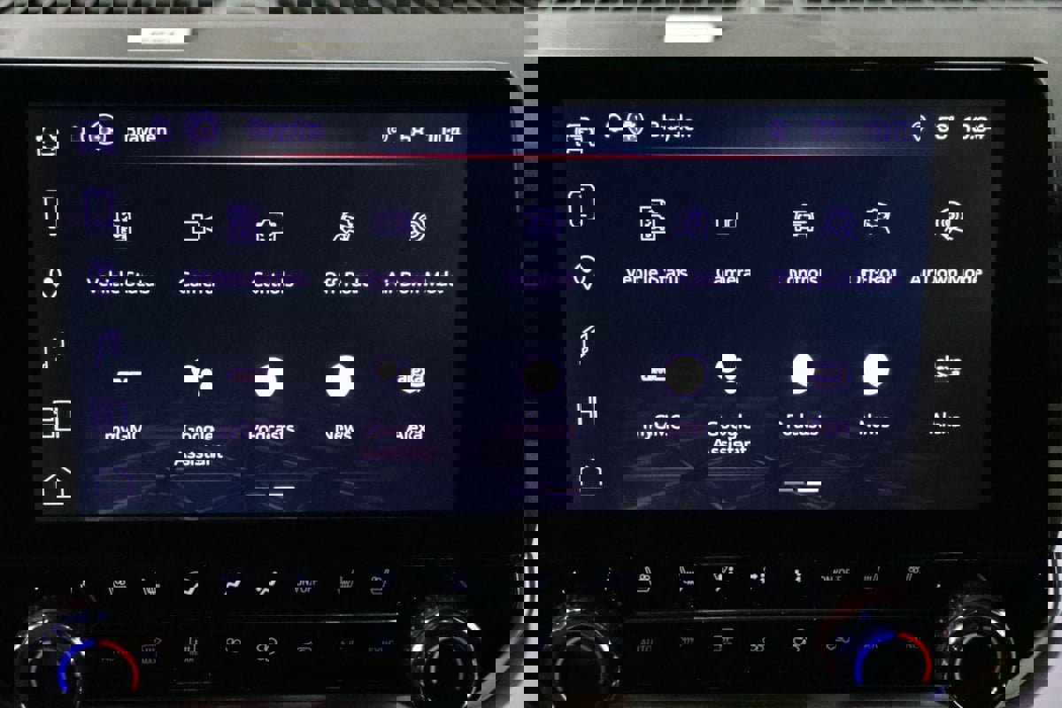 Used 2023 GMC Canyon AT4X image 52