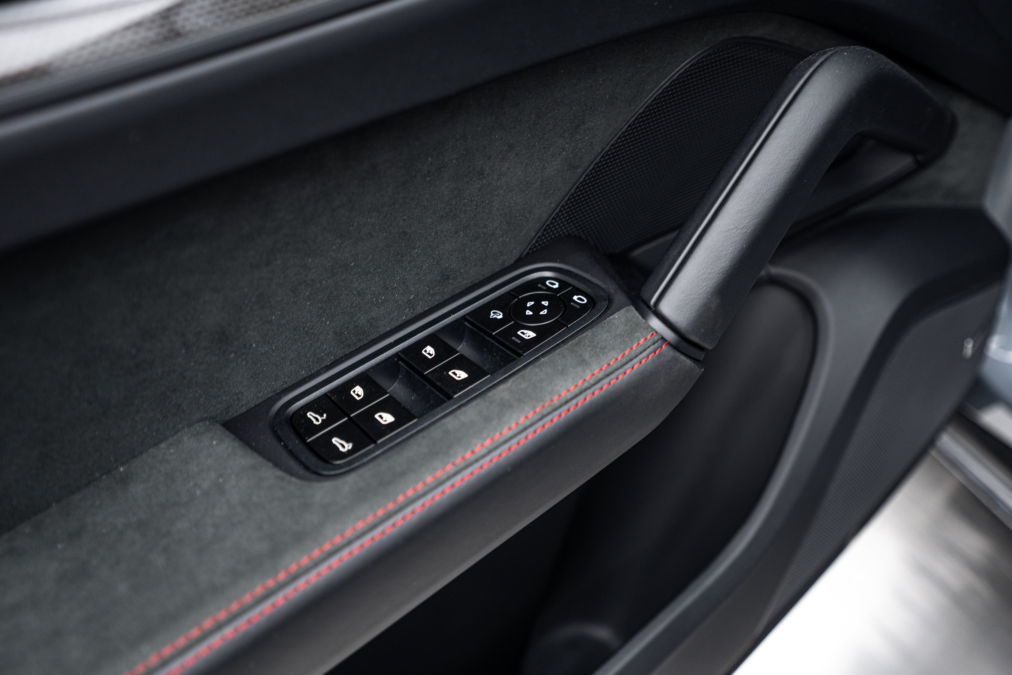 New 2026 Porsche Cayenne GTS AWD/4WD image 20