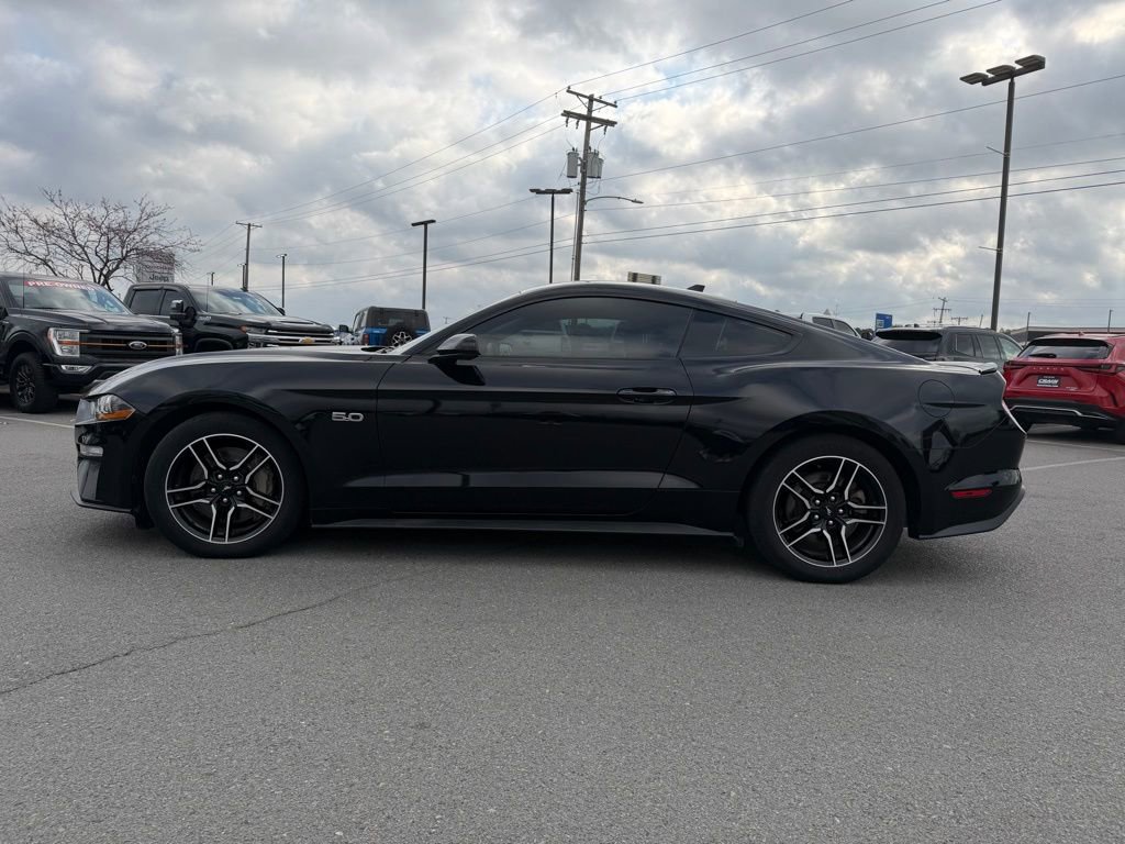 Used 2021 Ford Mustang GT image 4