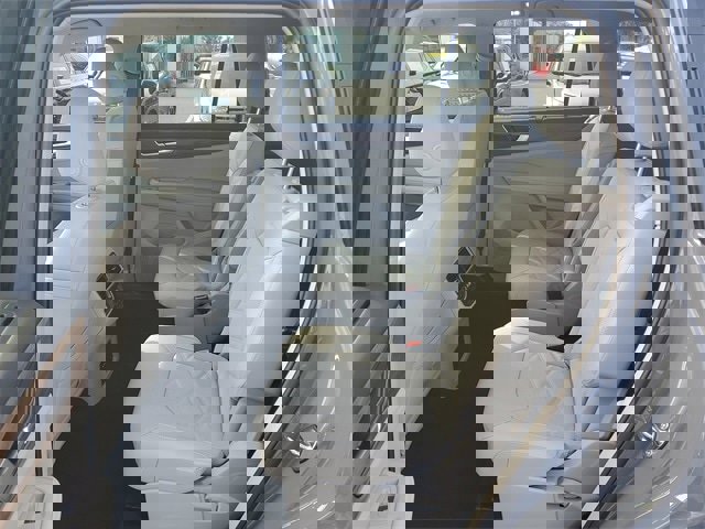 New 2026 Volkswagen Atlas SE image 11