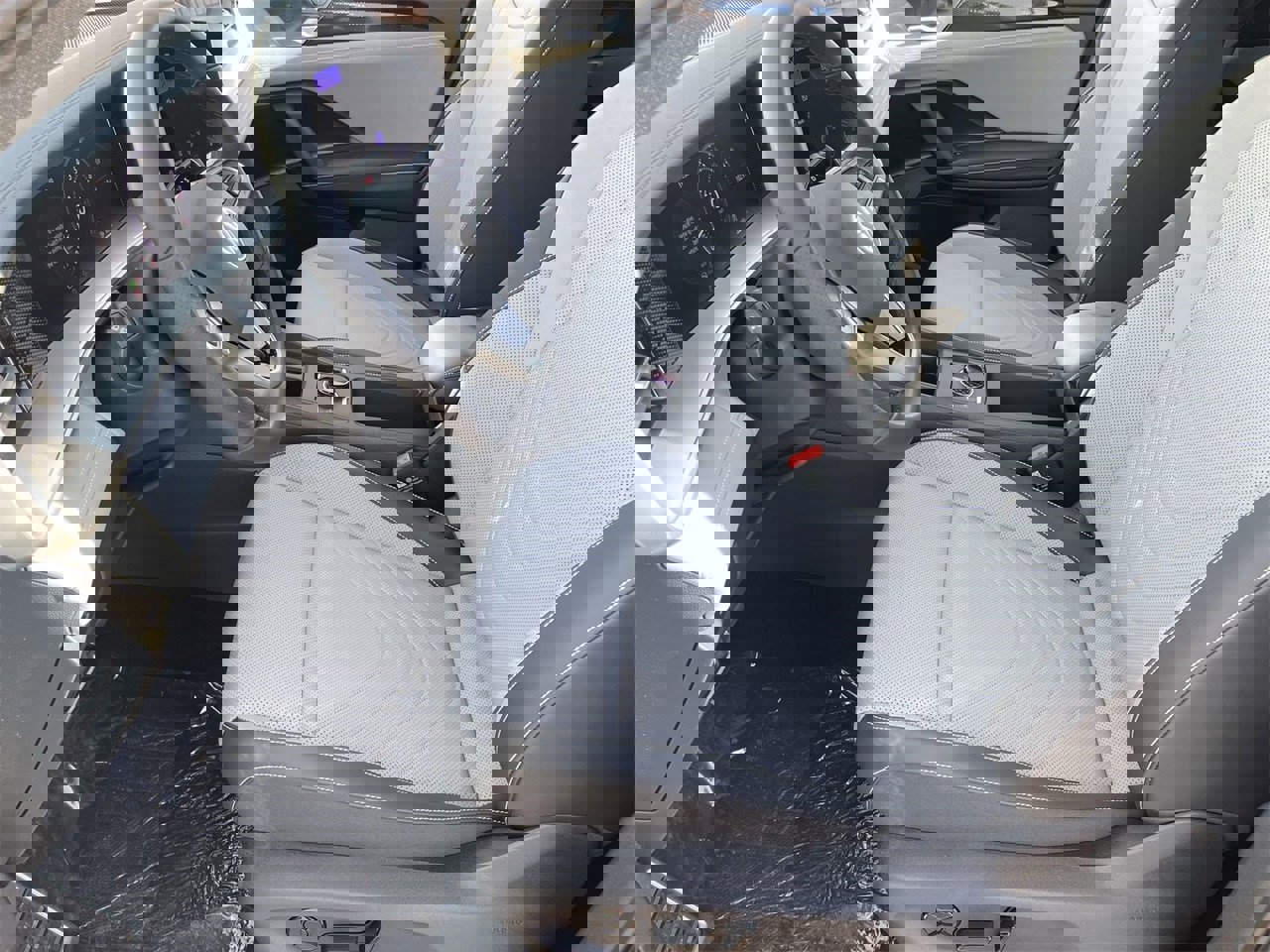 New 2026 Volkswagen Tiguan SE R-Line image 15