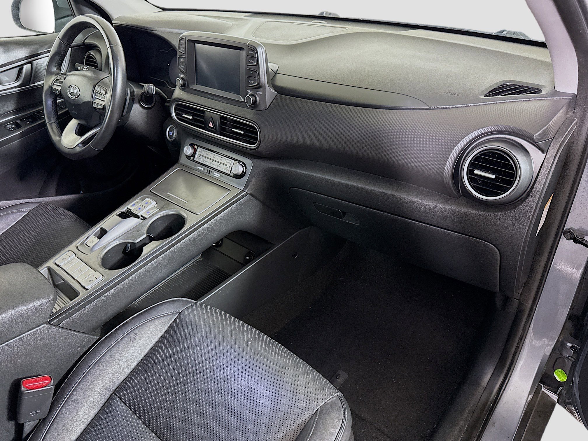 Used 2021 Hyundai Kona Limited image 30