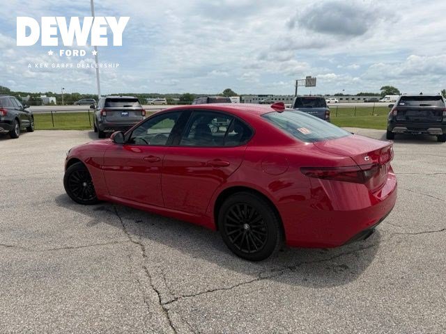 Used 2022 Alfa Romeo Giulia Sprint AWD/4WD image 10
