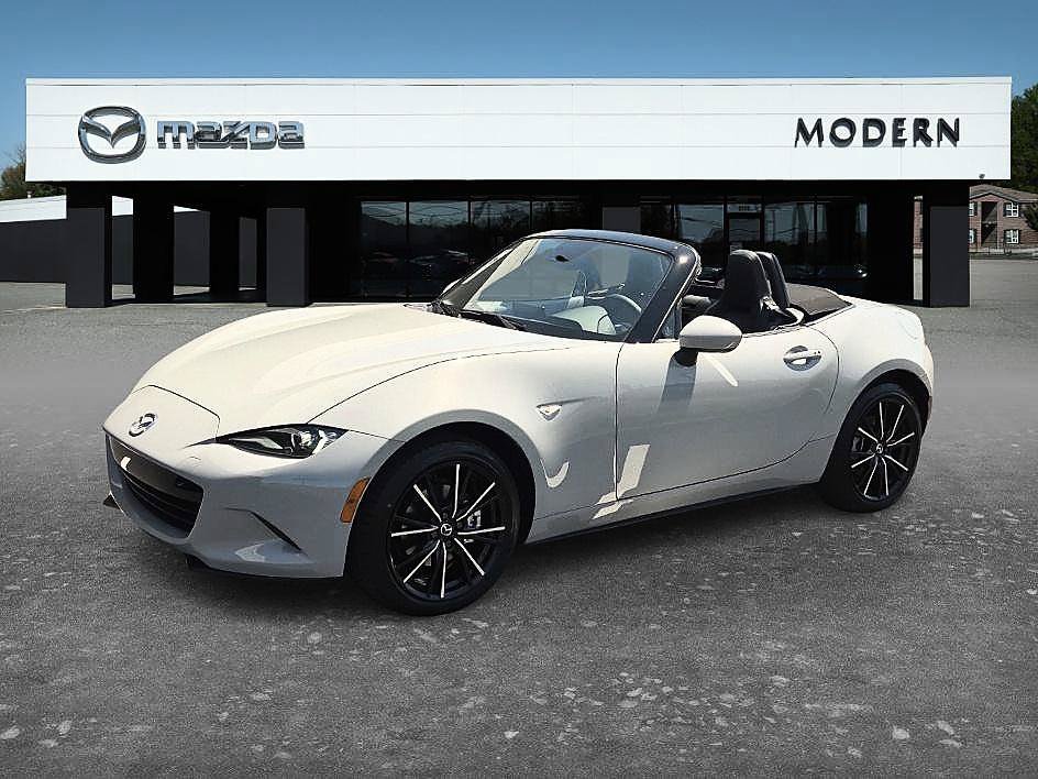 New 2026 MAZDA MX-5 Miata Grand Touring RWD image 36