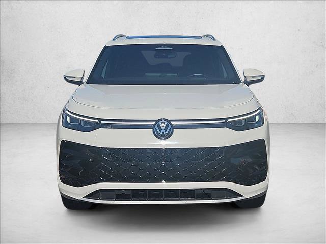 Used 2025 Volkswagen Tiguan SEL R-Line AWD/4WD video 2