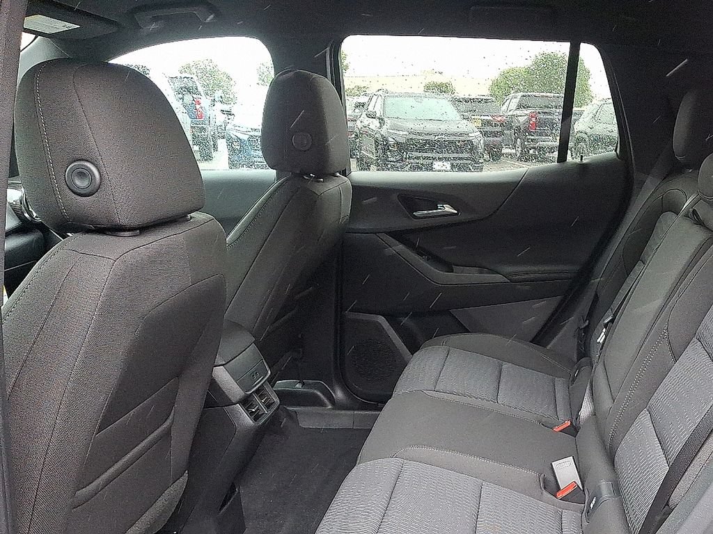 New 2026 Chevrolet Equinox LT w/ Midnight Edition FWD image 6