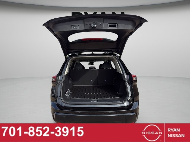 New 2026 Nissan Rogue SV AWD/4WD image 28