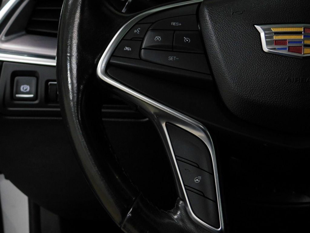 Used 2018 Cadillac XT5 Luxury image 38