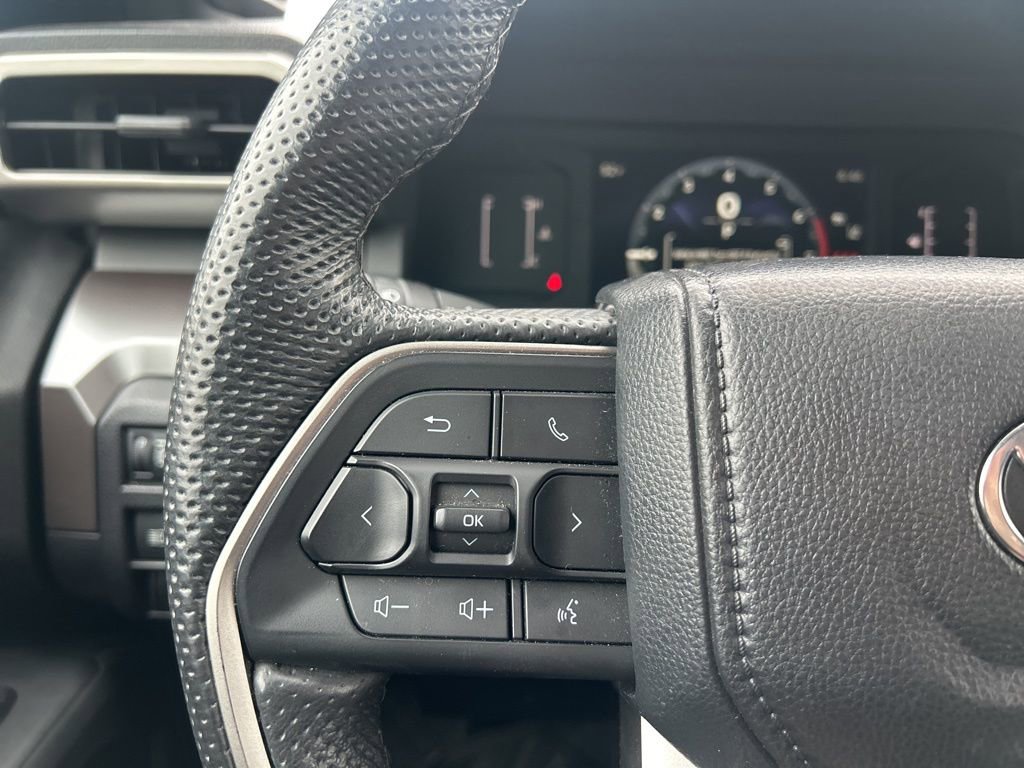 Used 2024 Toyota Tacoma SR5 w/ SR5 Upgrade Package image 25
