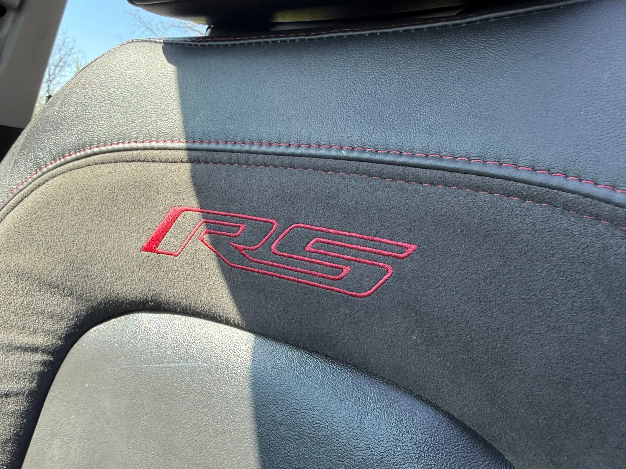 Used 2015 Chevrolet Sonic RS w/ Advanced Safety Package image 35