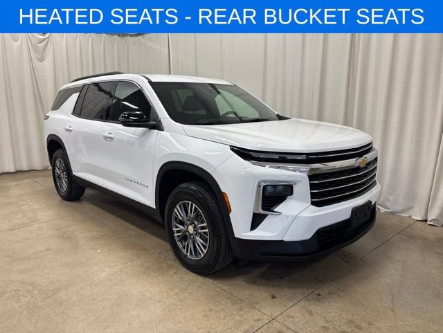 Used 2025 Chevrolet Traverse LT