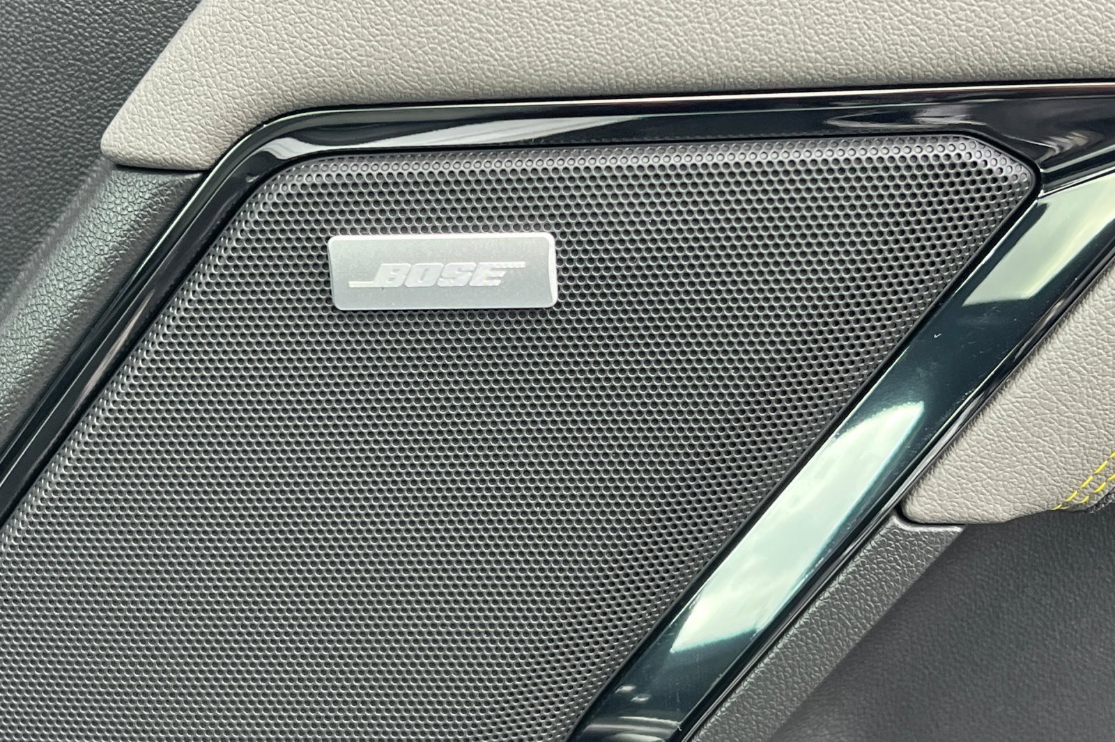 Certified 2025 Chevrolet Silverado 1500 ZR2 w/ Technology Package image 45